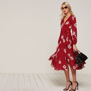 *NEW* Reformation Chelsea floral midi wrap dress
